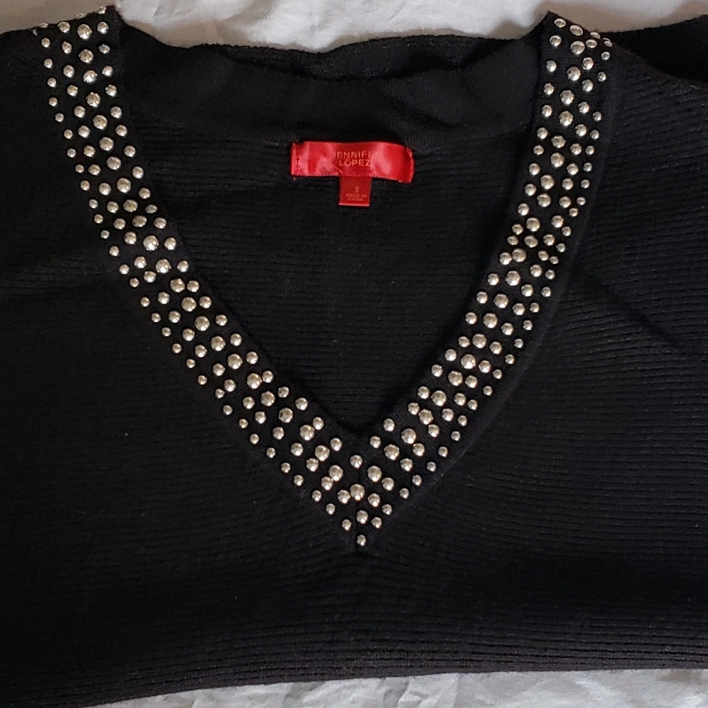 Jennifer Lopez tunic style sweater. So soft! New.